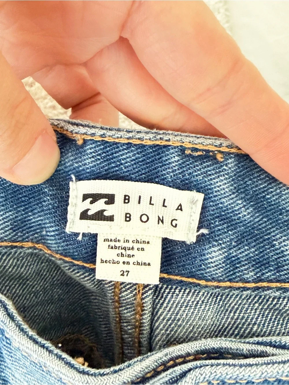 Billabong Riley Denim Cutoff Short Pacific Wash NWT sz 27